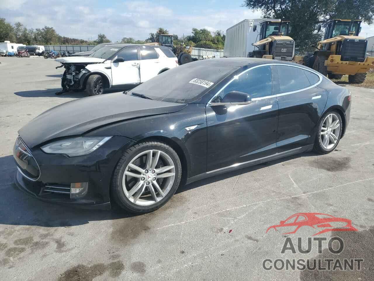 TESLA MODEL S 2013 - 5YJSA1DN9DFP05954