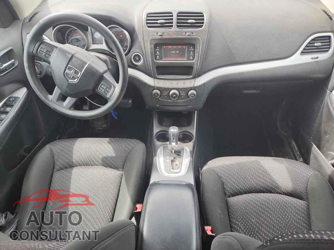 DODGE JOURNEY 2012 - 3C4PDCBG1CT180871