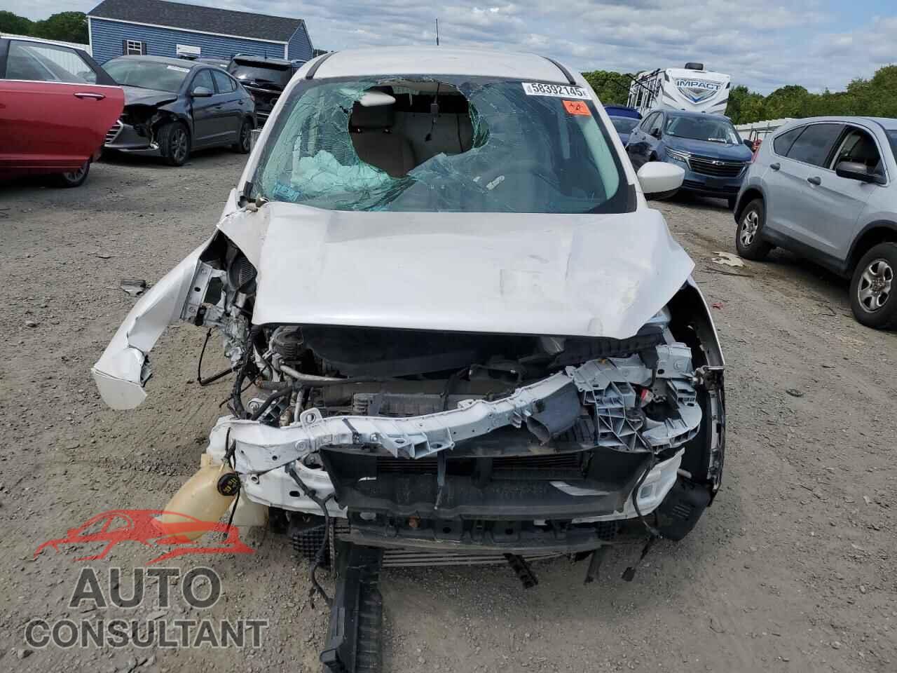 FORD ESCAPE 2017 - 1FMCU9G91HUB70796