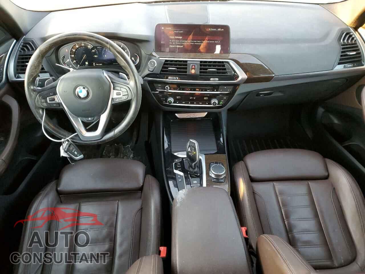 BMW X3 2018 - 5UXTR9C58JLD69088