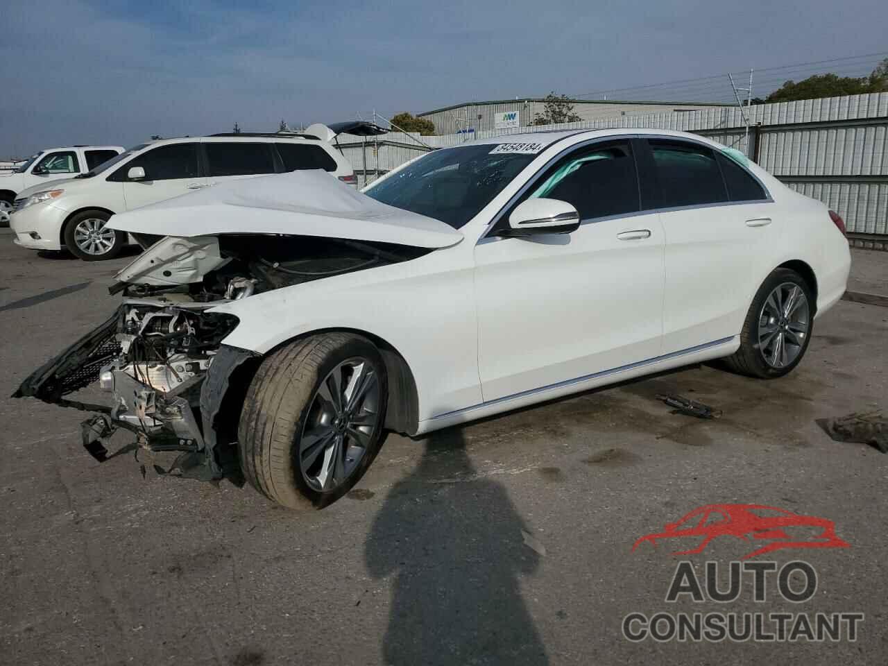 MERCEDES-BENZ C-CLASS 2018 - 55SWF4JB0JU246175