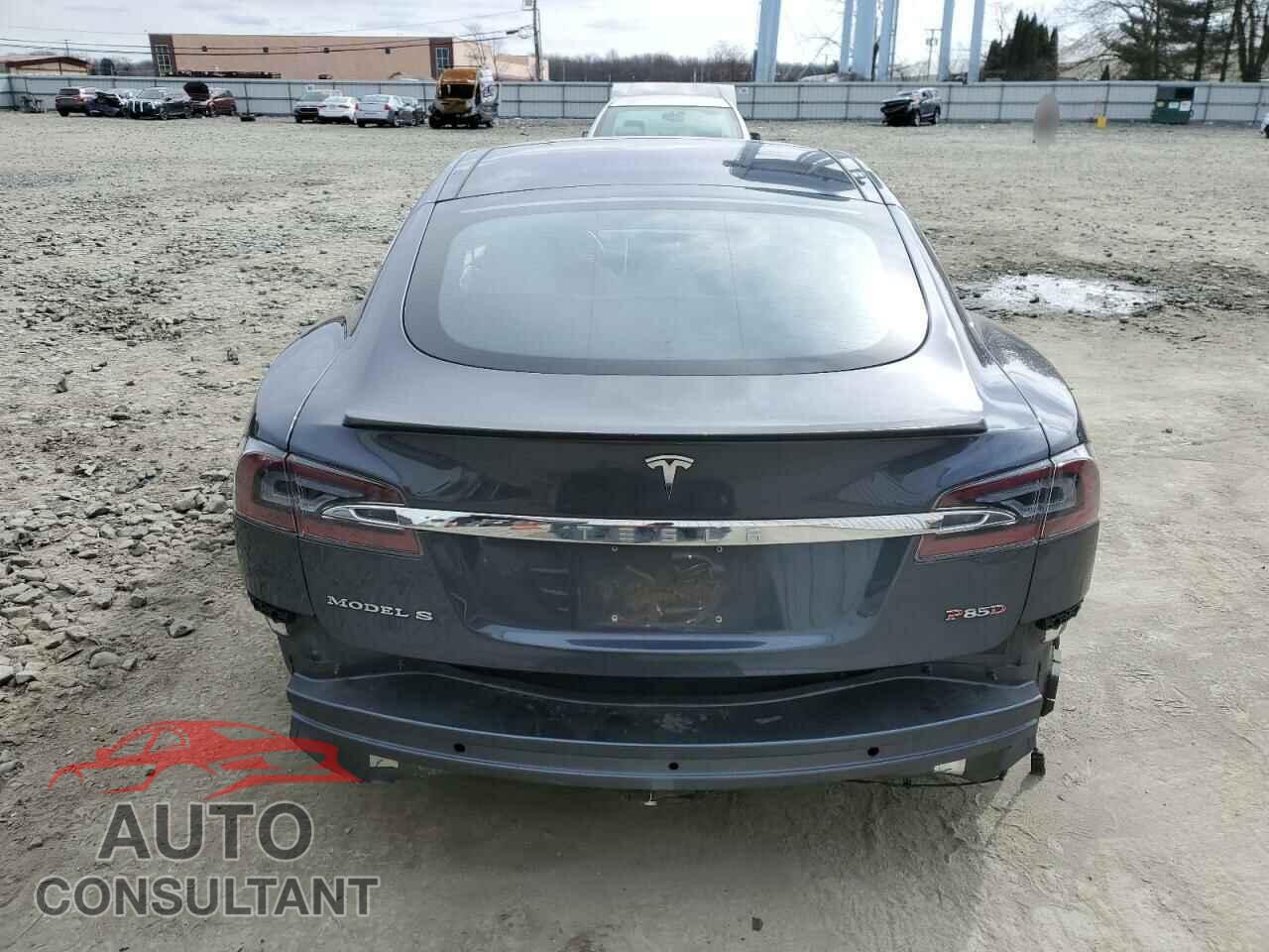 TESLA MODEL S 2015 - 5YJSA1H4XFF096717