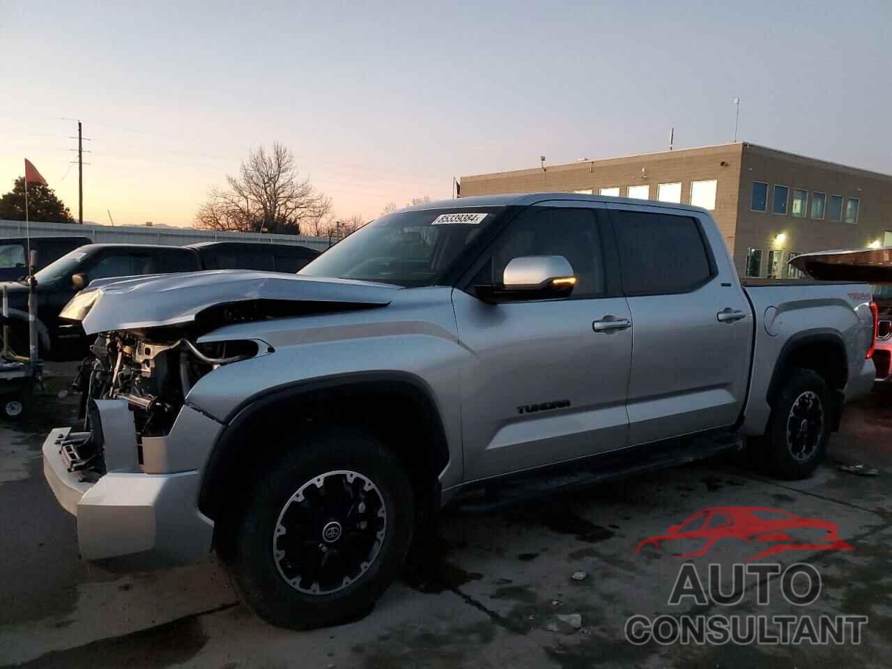 TOYOTA TUNDRA 2023 - 5TFLA5DB3PX056888