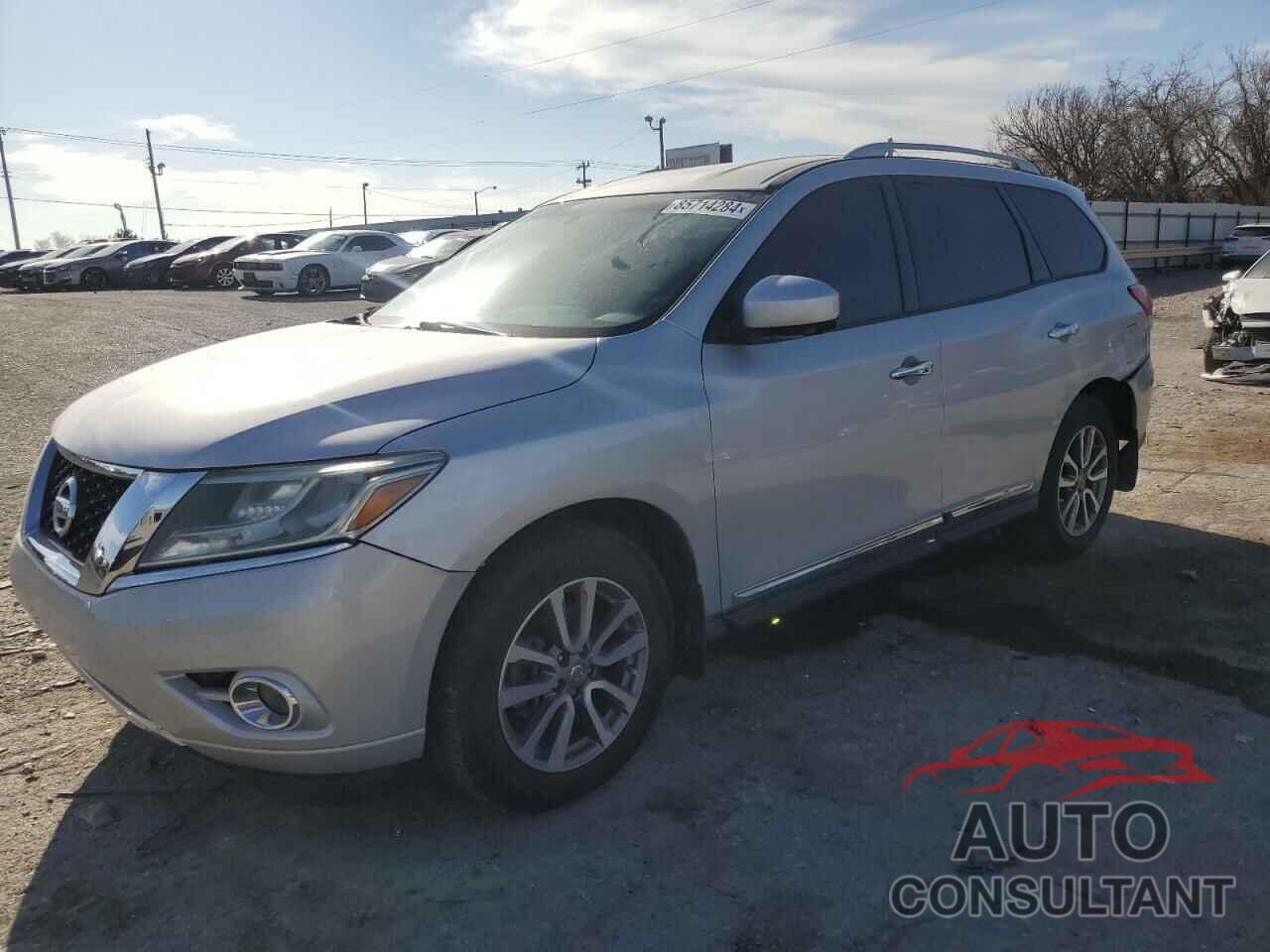 NISSAN PATHFINDER 2015 - 5N1AR2MN4FC720433