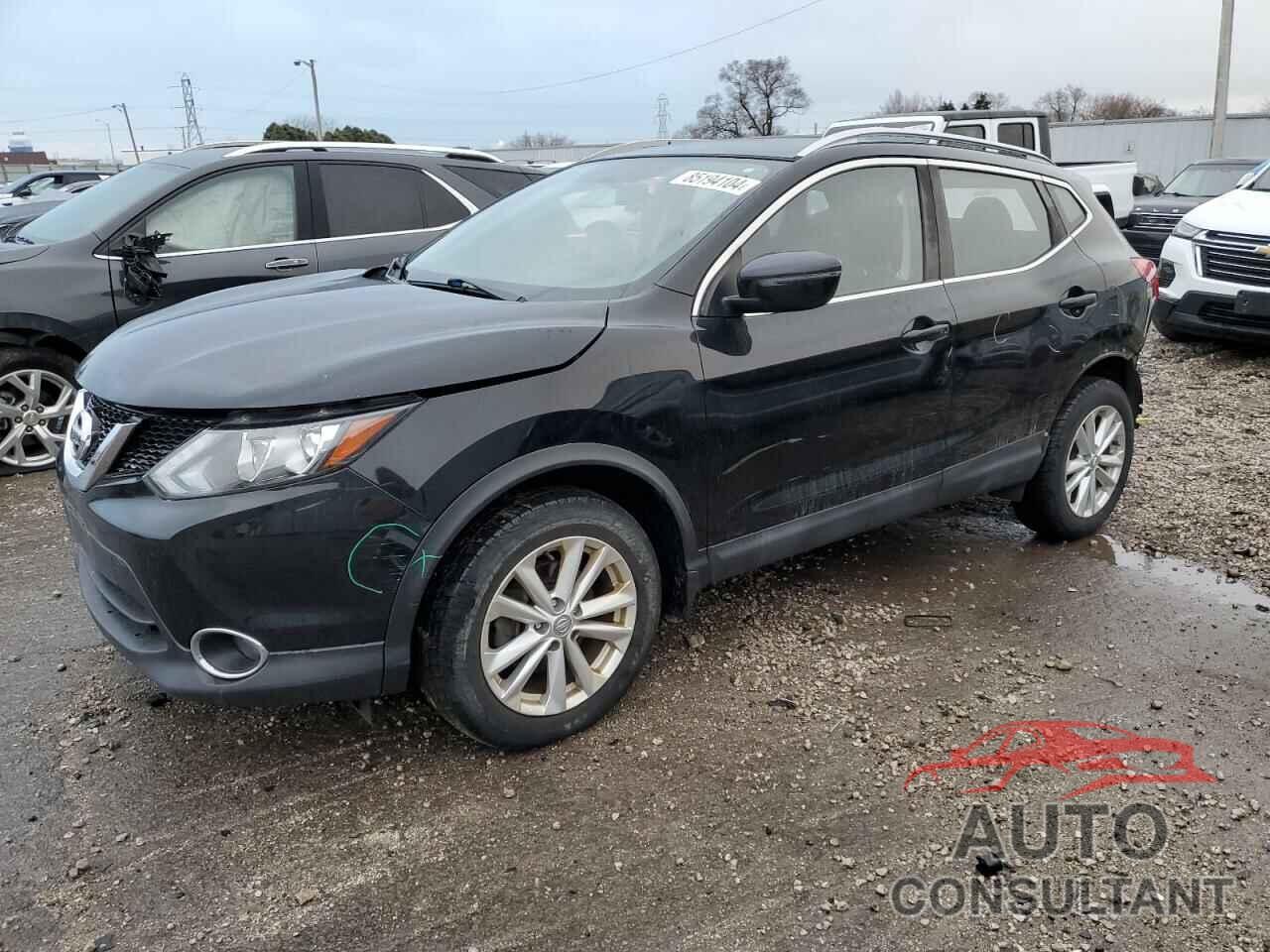 NISSAN ROGUE 2017 - JN1BJ1CR7HW143223