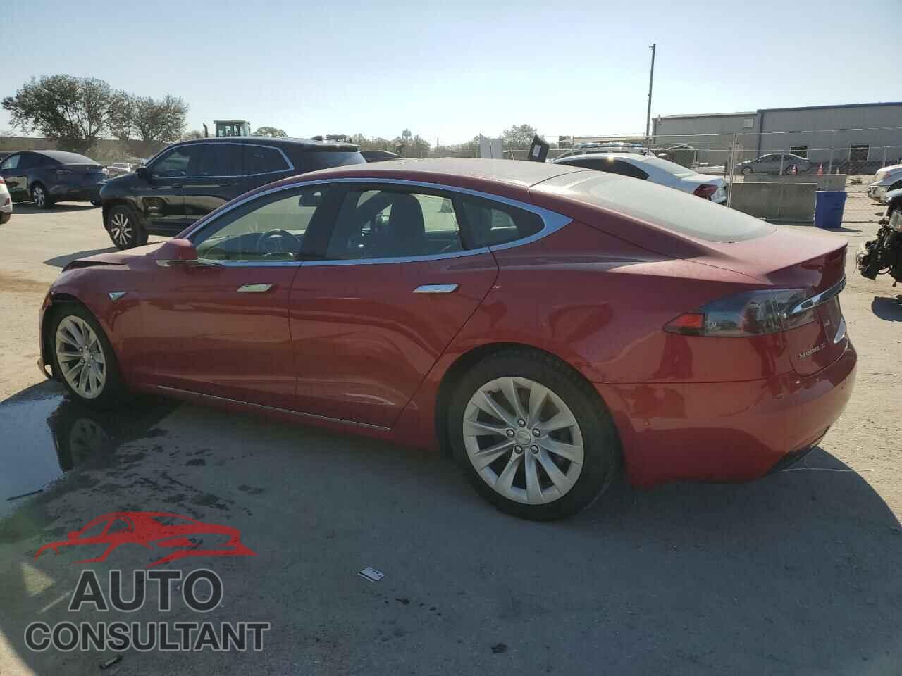 TESLA MODEL S 2016 - 5YJSA1E15GF156219