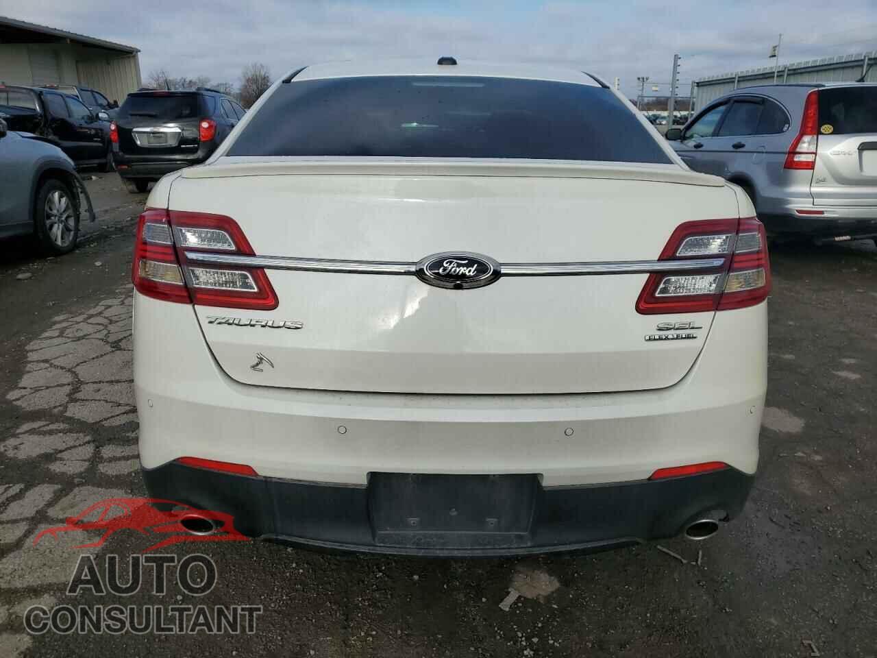 FORD TAURUS 2014 - 1FAHP2E85EG115061