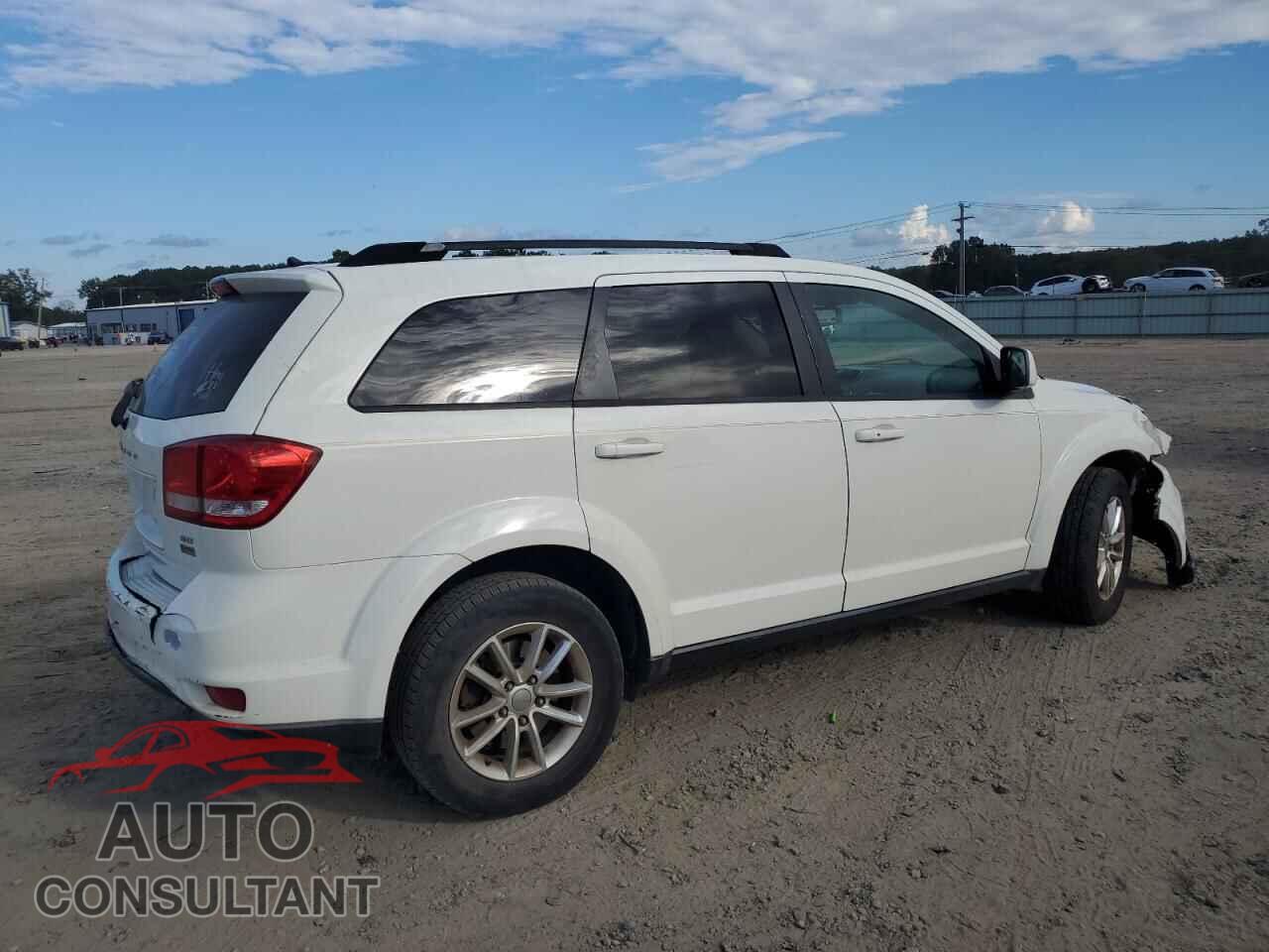 DODGE JOURNEY 2015 - 3C4PDCBG8FT560794