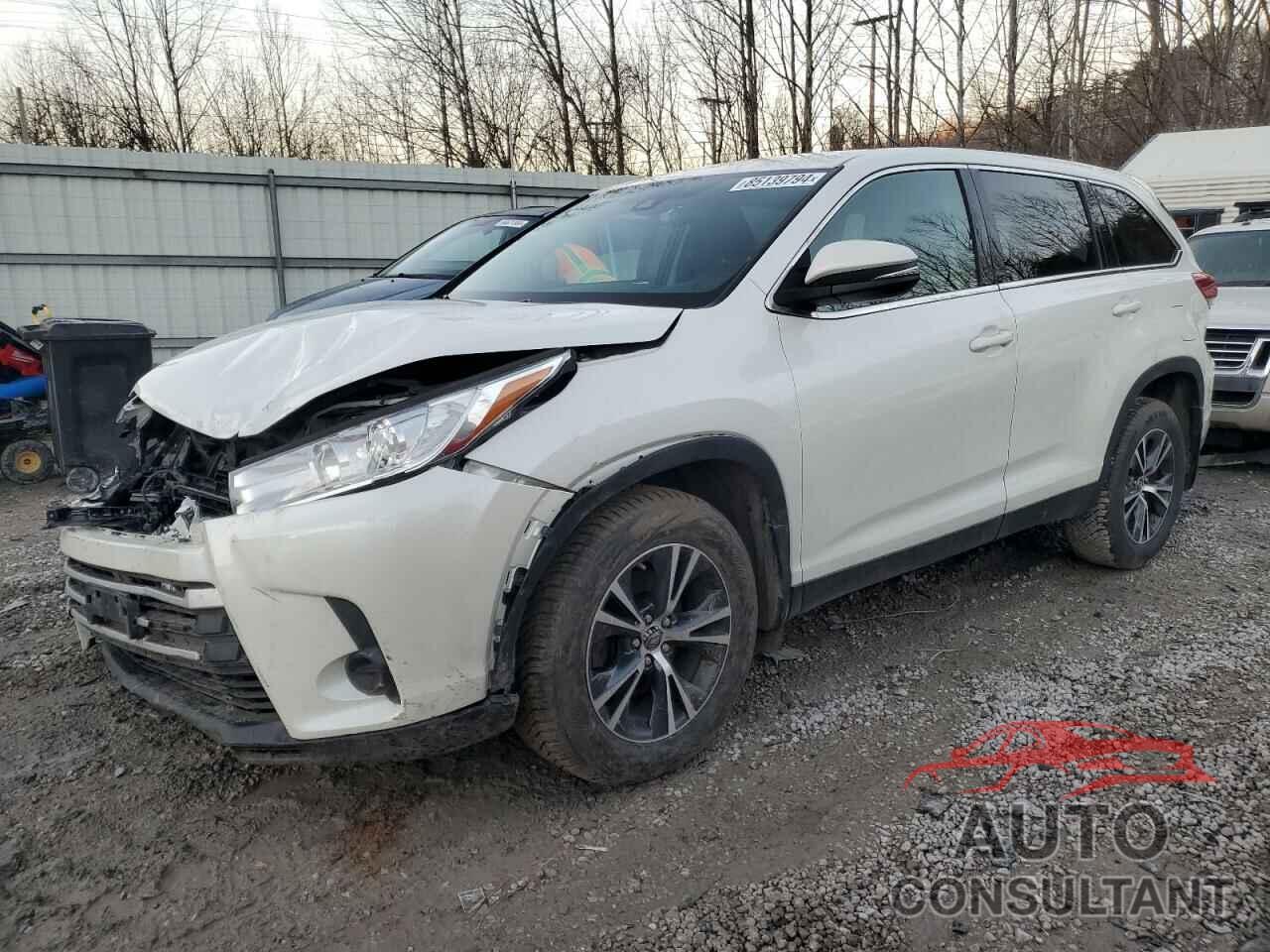 TOYOTA HIGHLANDER 2019 - 5TDBZRFH3KS982431