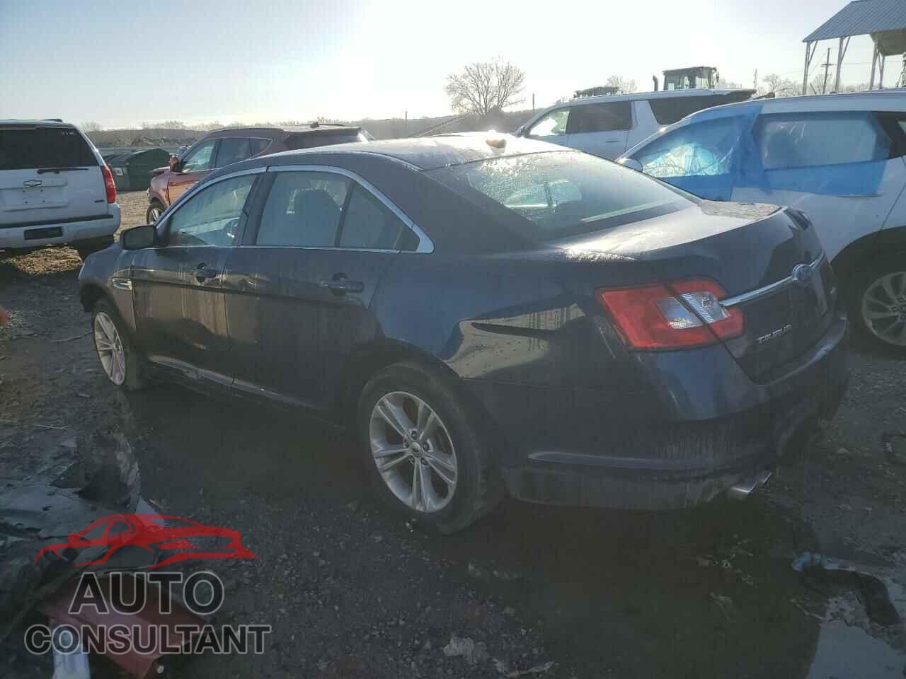 FORD TAURUS 2011 - 1FAHP2EW5BG170166
