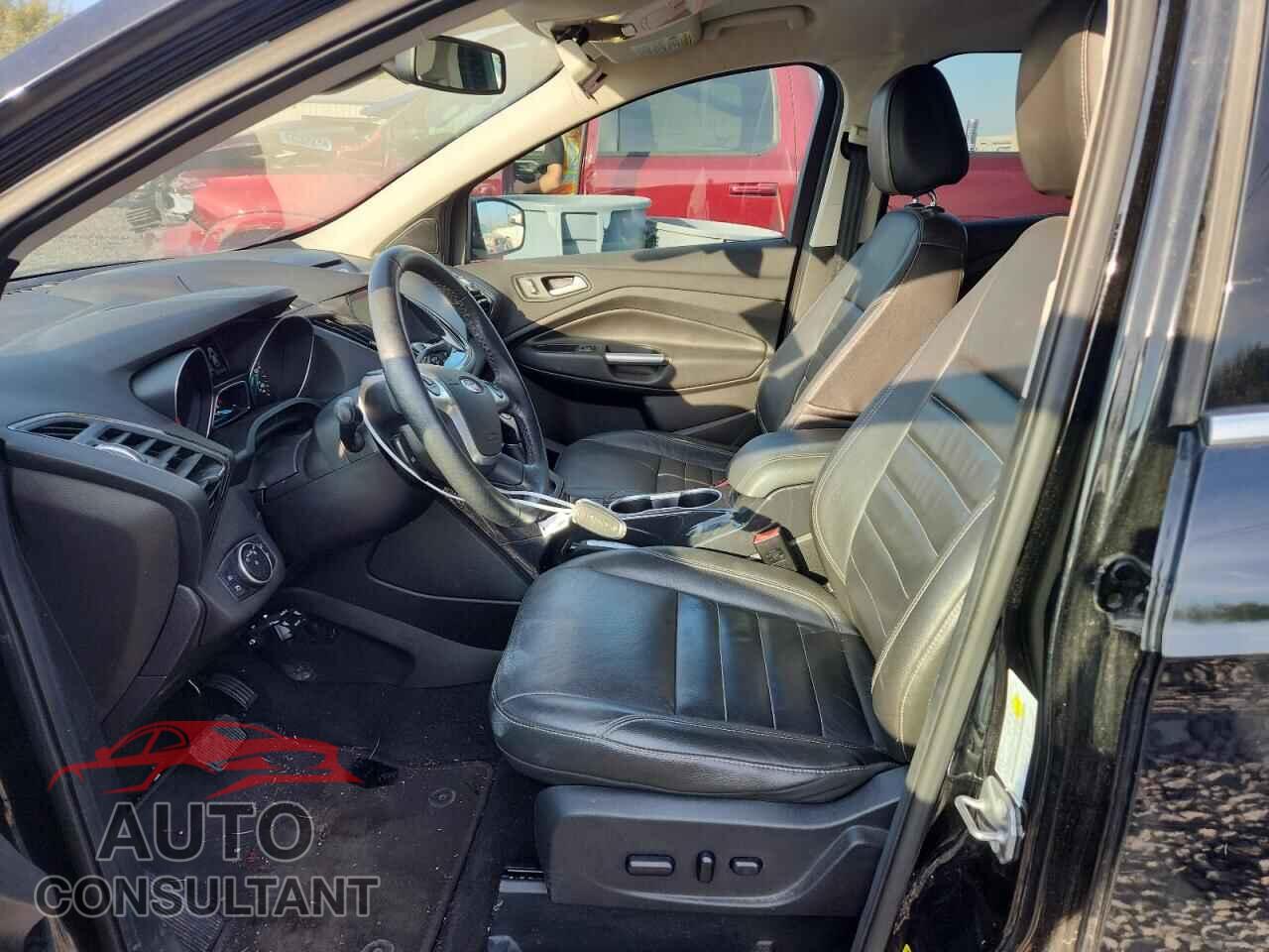 FORD ESCAPE 2016 - 1FMCU9J96GUA36583