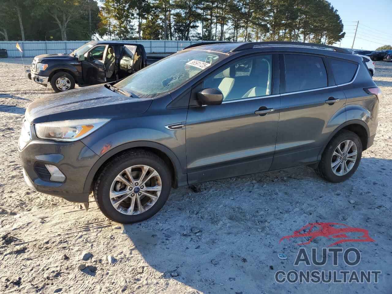FORD ESCAPE 2018 - 1FMCU0GD1JUB28747