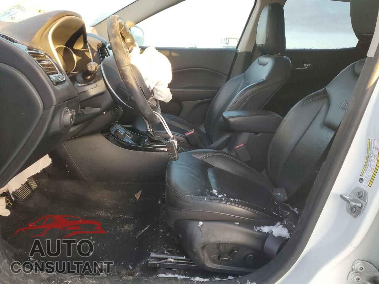 JEEP COMPASS 2018 - 3C4NJDCB0JT456737