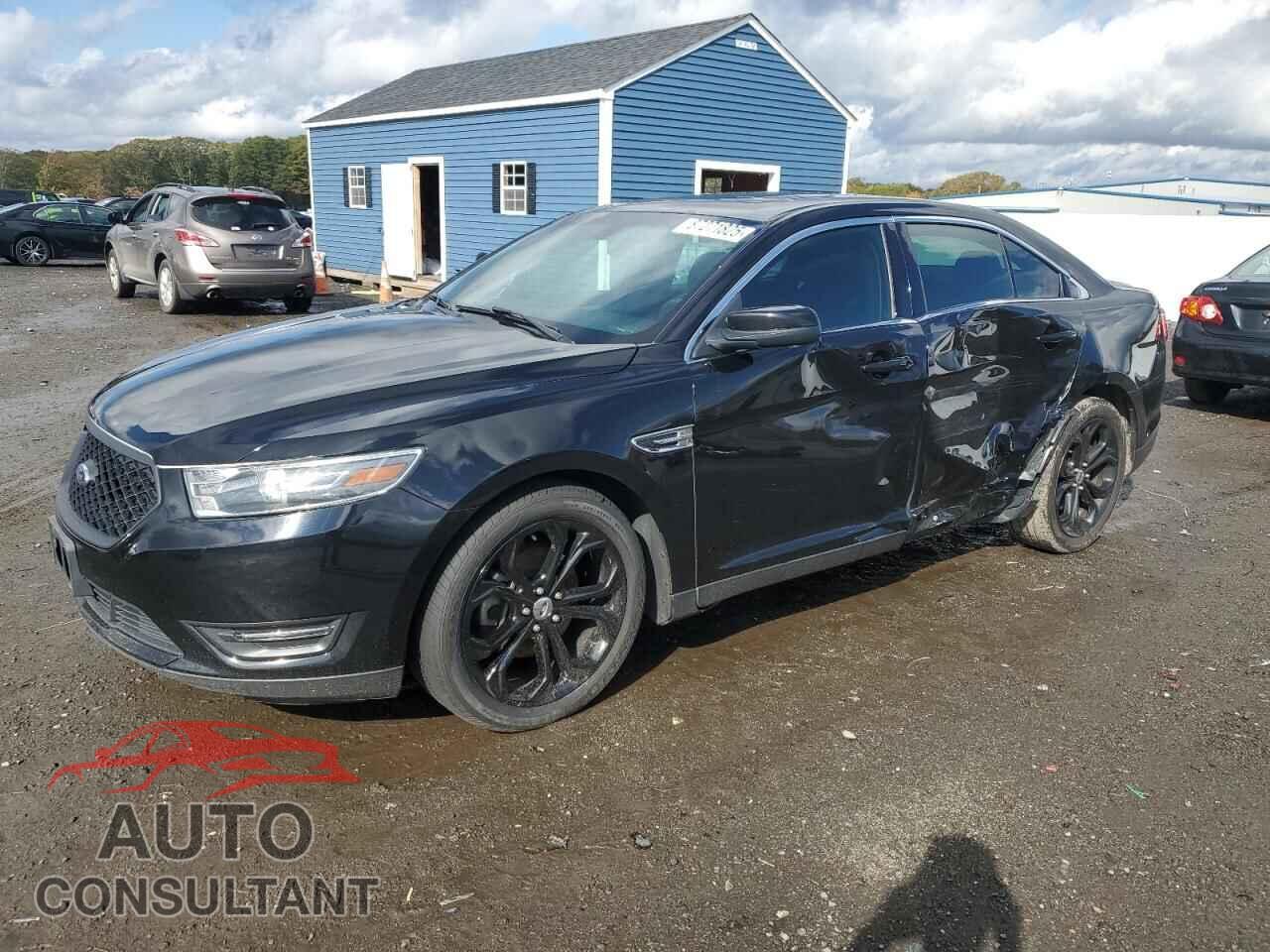 FORD TAURUS 2016 - 1FAHP2E82GG135657