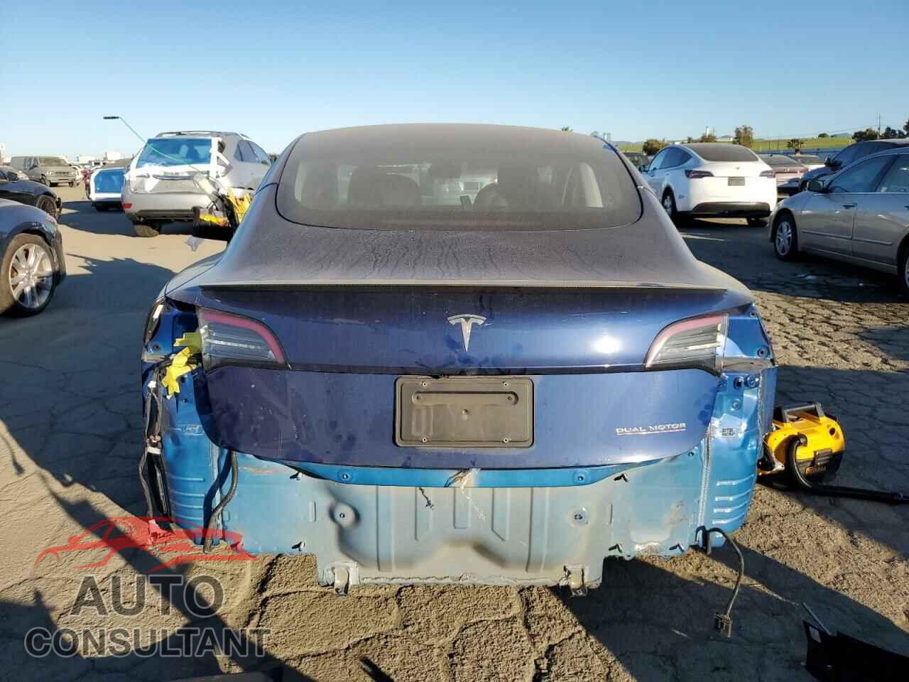 TESLA MODEL 3 2021 - 5YJ3E1EC6MF077048