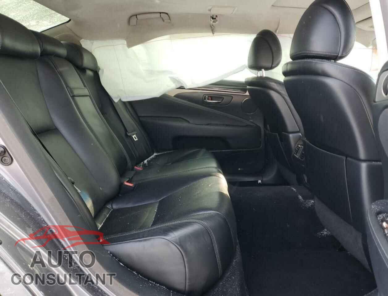 LEXUS LS460 2014 - JTHDL5EF5E5006596