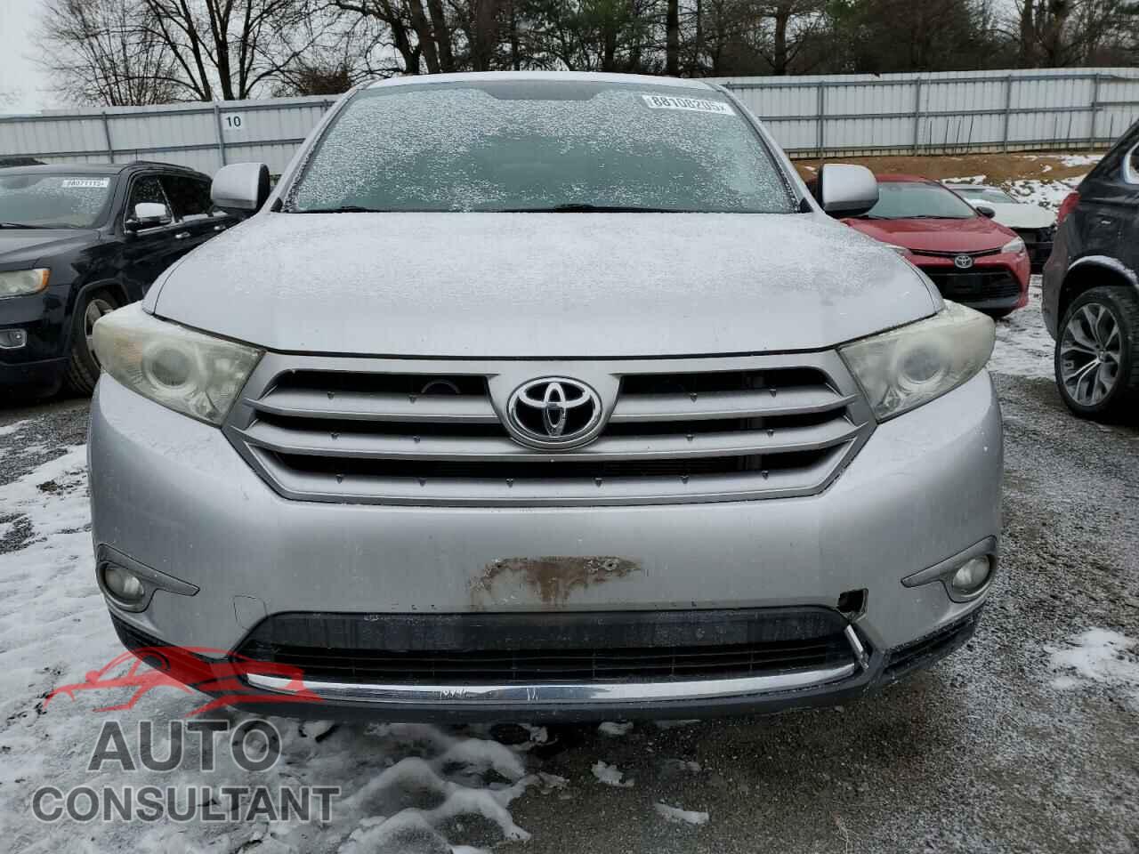 TOYOTA HIGHLANDER 2011 - 5TDBK3EH4BS067378