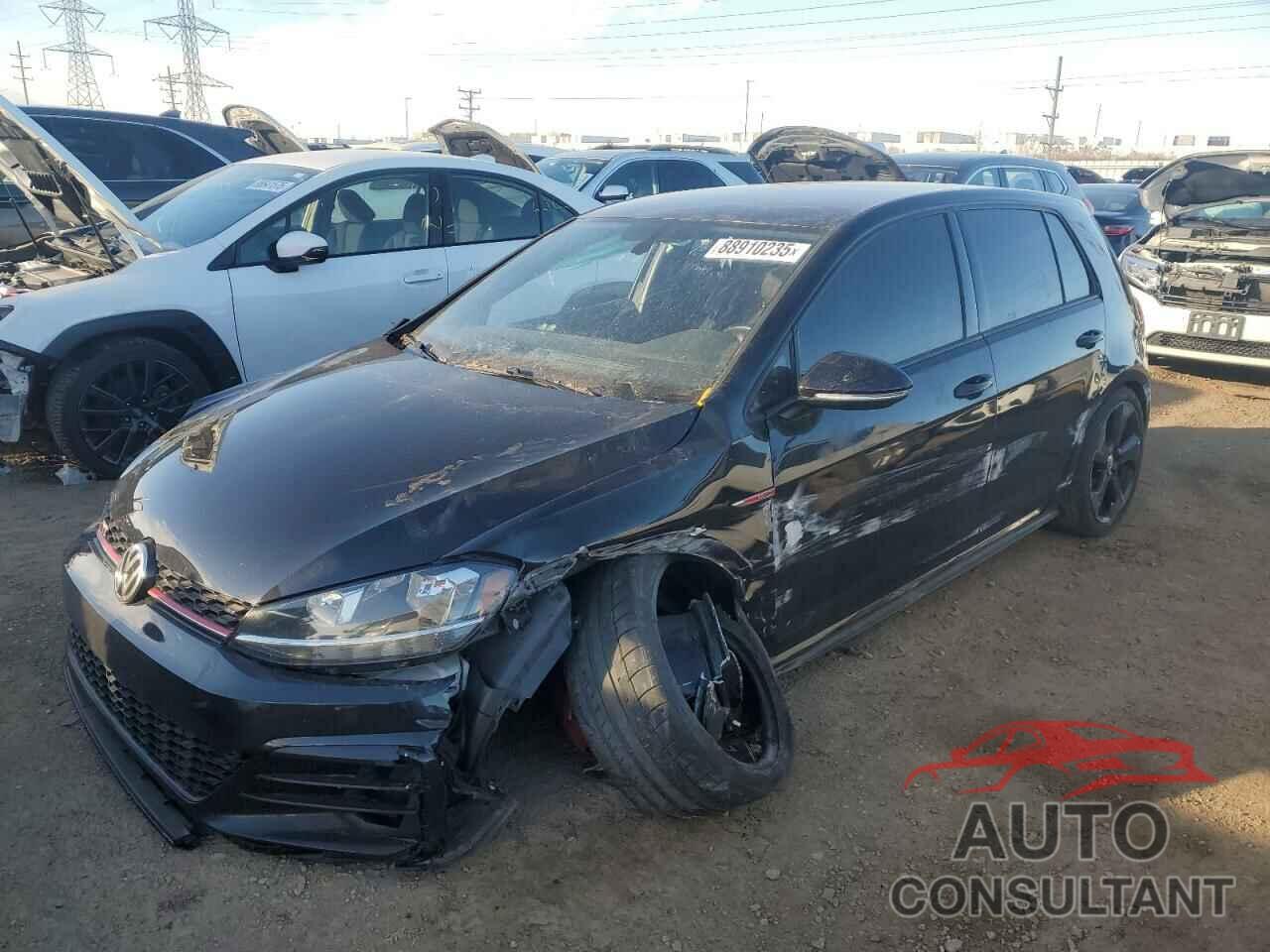 VOLKSWAGEN GTI 2019 - 3VW5T7AU1KM008726