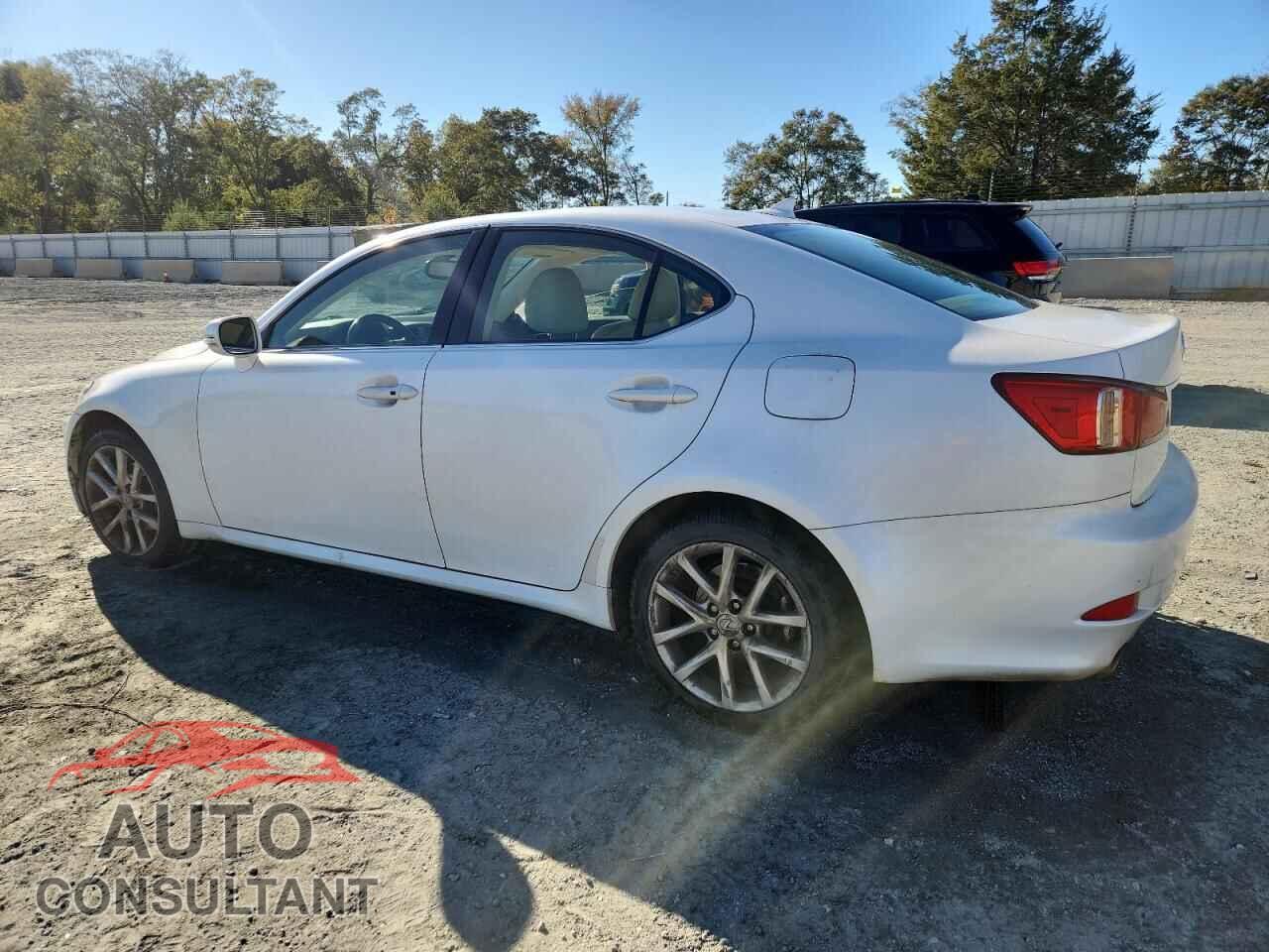 LEXUS IS 2012 - JTHCF5C23C5055912