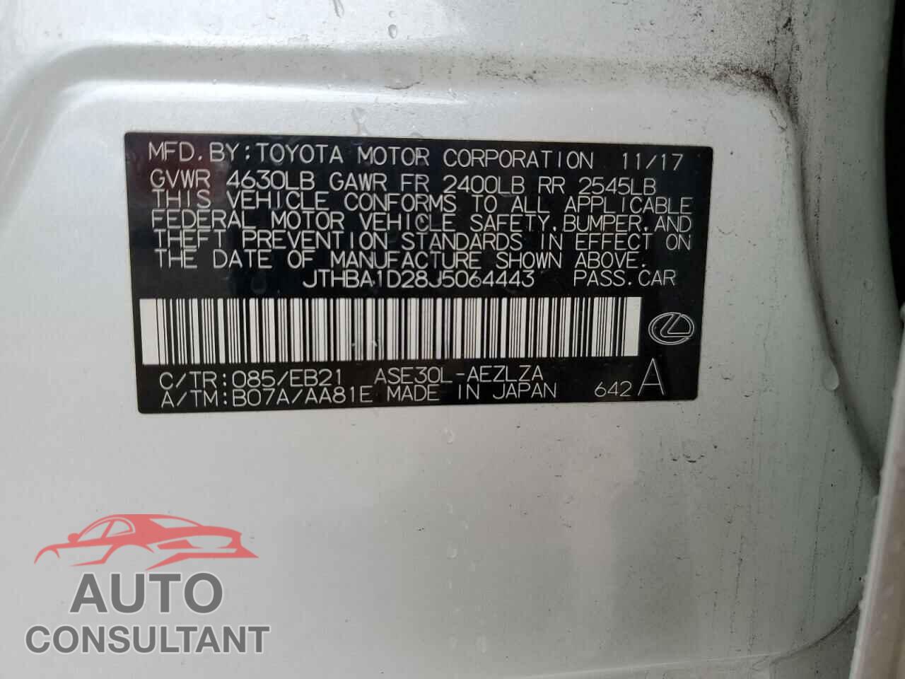 LEXUS IS 2018 - JTHBA1D28J5064443