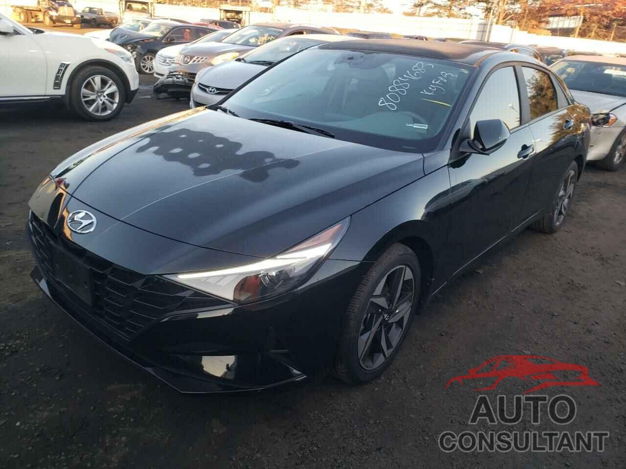 HYUNDAI ELANTRA 2023 - KMHLS4AG7PU458420