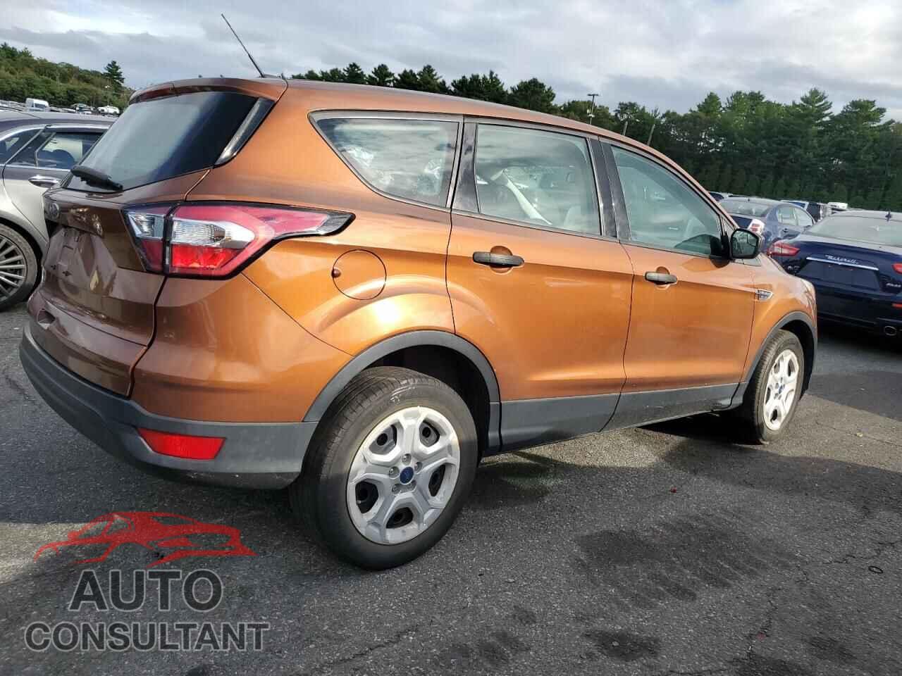 FORD ESCAPE 2017 - 1FMCU0F71HUE19609