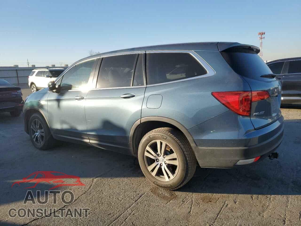 HONDA PILOT 2018 - 5FNYF5H38JB029424