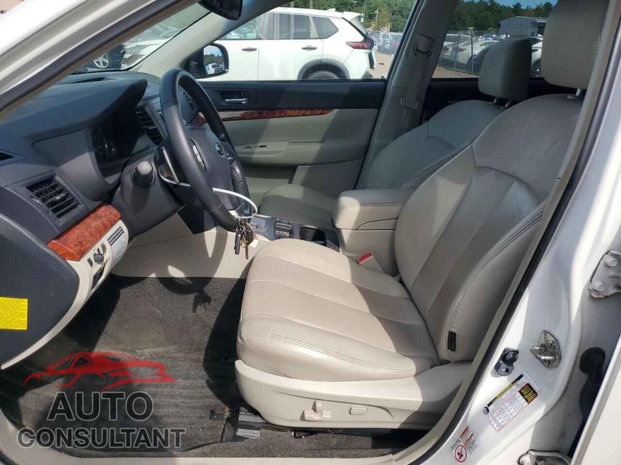 SUBARU OUTBACK 2012 - 4S4BRBKC0C3216589