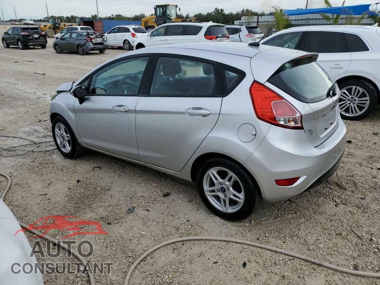 FORD FIESTA 2018 - 3FADP4EJ2JM114463