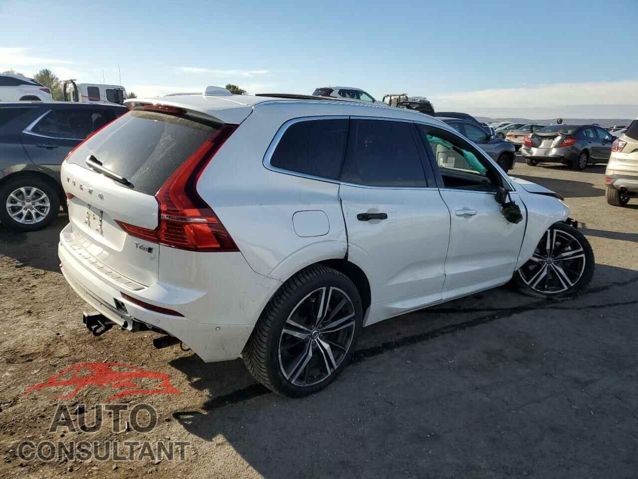 VOLVO XC60 2019 - LYVA22RM8KB230942