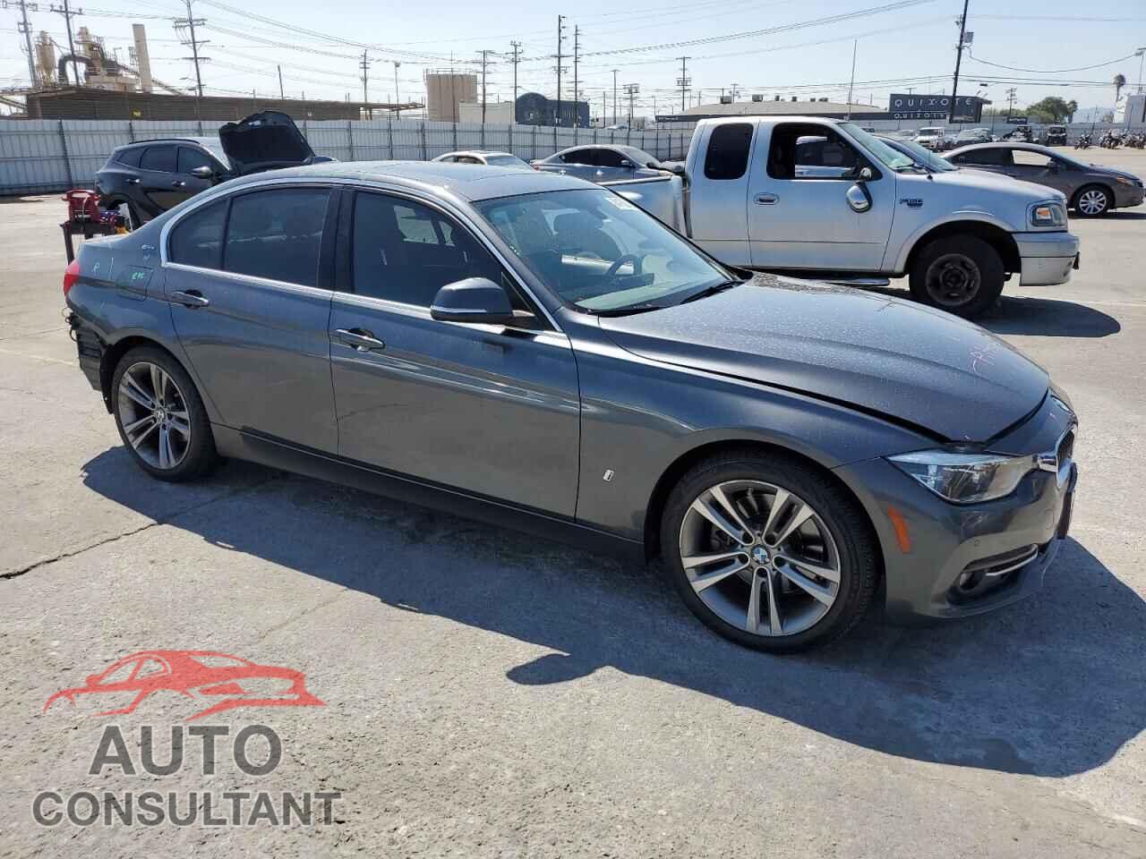 BMW 3 SERIES 2018 - WBA8E1C58JA762874