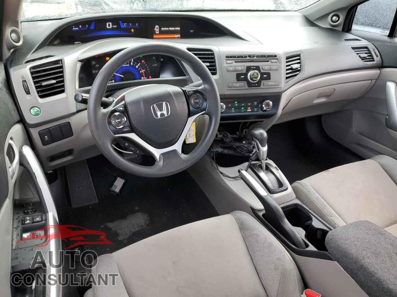 HONDA CIVIC 2012 - 2HGFG3B82CH503931
