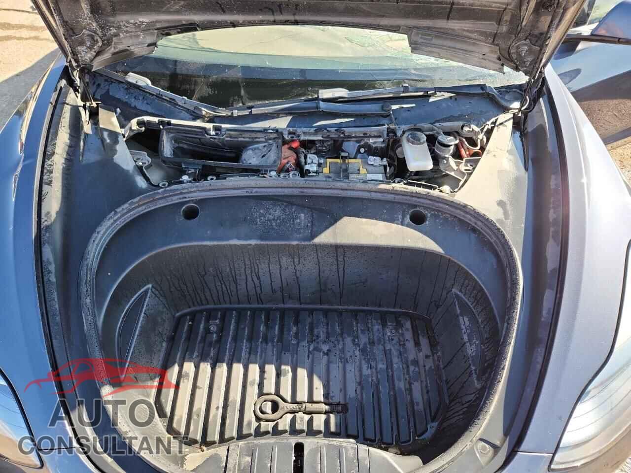 TESLA MODEL 3 2022 - 5YJ3E1EB4NF123002