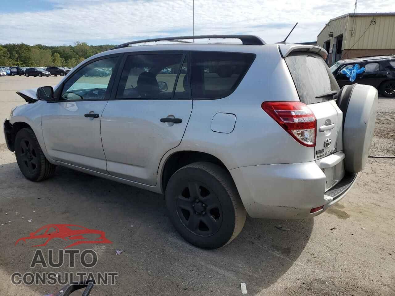 TOYOTA RAV4 2009 - JTMBF33V19D019727