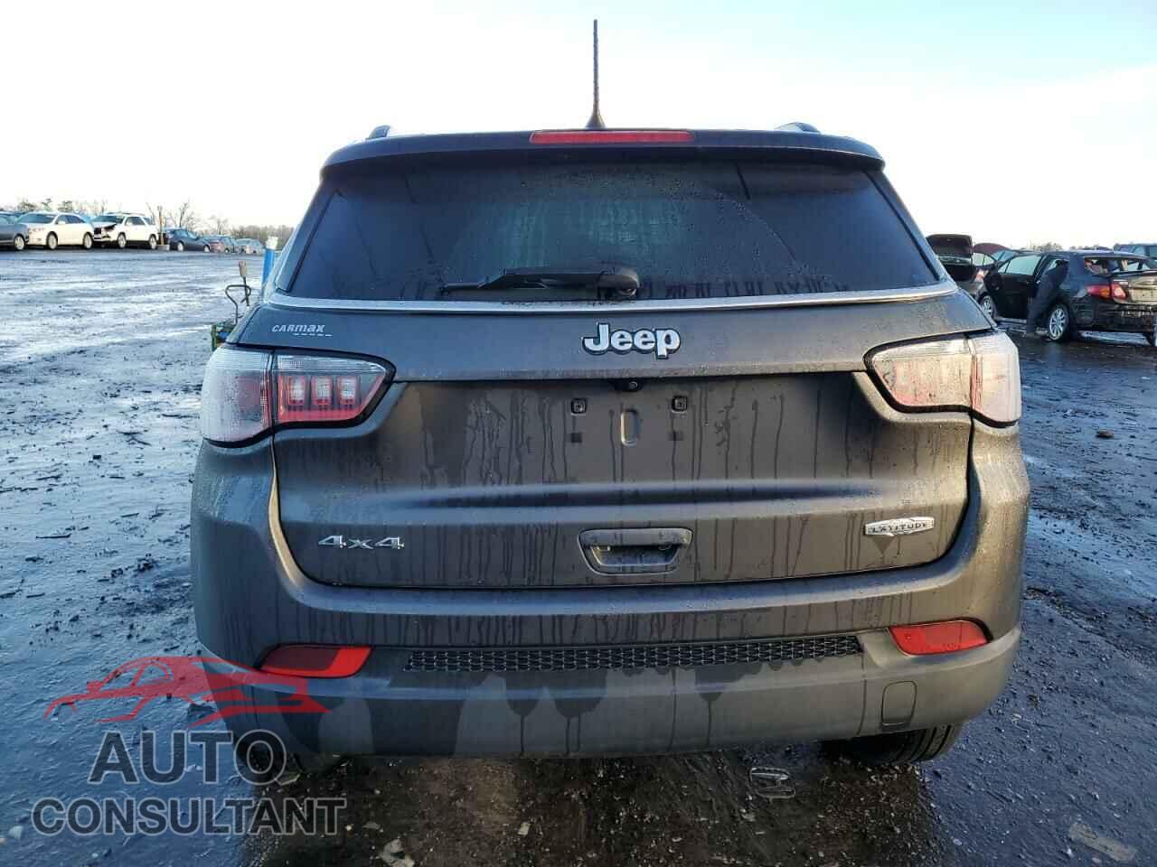 JEEP COMPASS 2018 - 3C4NJDBB9JT201392