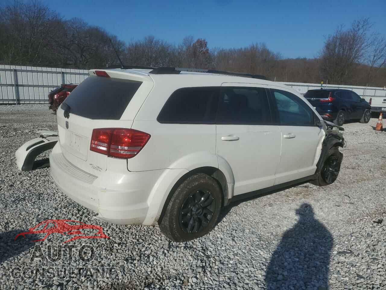 DODGE JOURNEY 2017 - 3C4PDCAB6HT633220