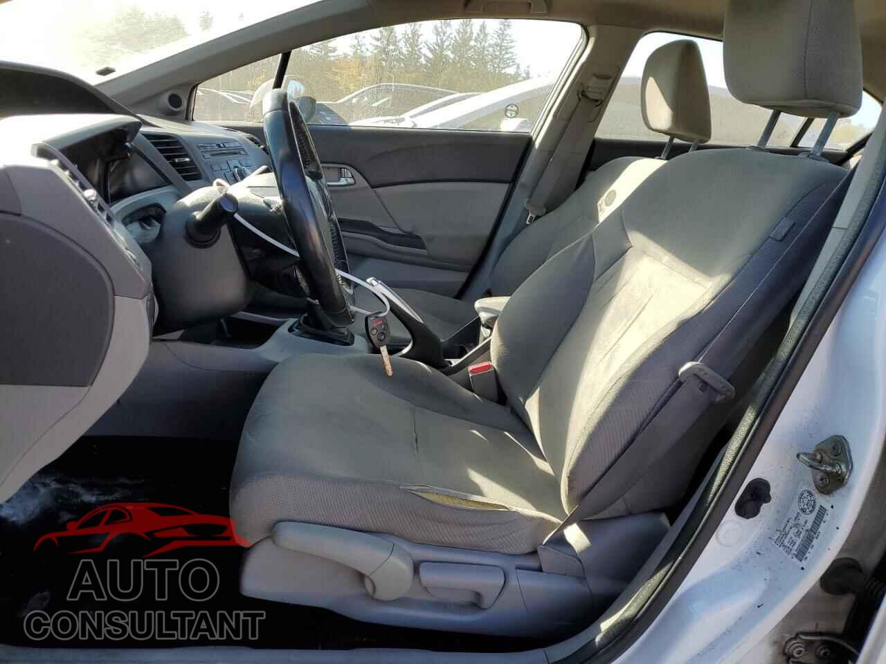 HONDA CIVIC 2012 - 2HGFB2E50CH012221