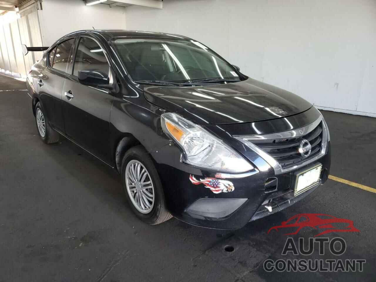 NISSAN VERSA 2019 - 3N1CN7APXKL877493