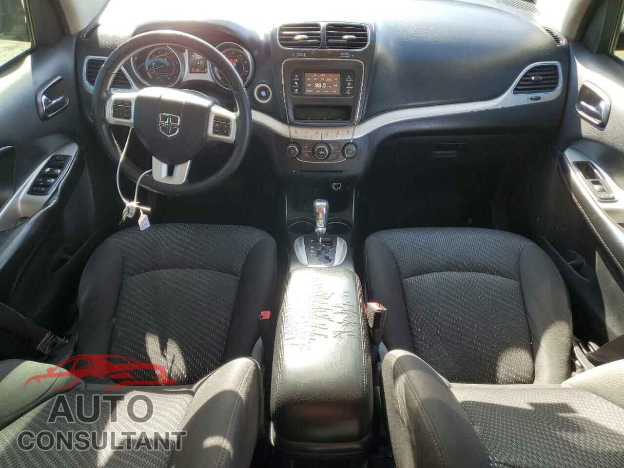 DODGE JOURNEY 2015 - 3C4PDCAB9FT698589