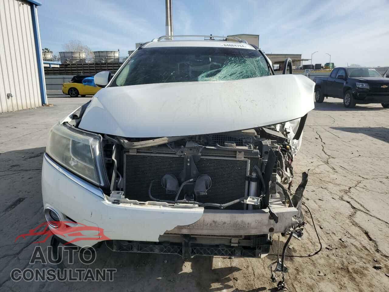 NISSAN PATHFINDER 2013 - 5N1AR2MM5DC670906