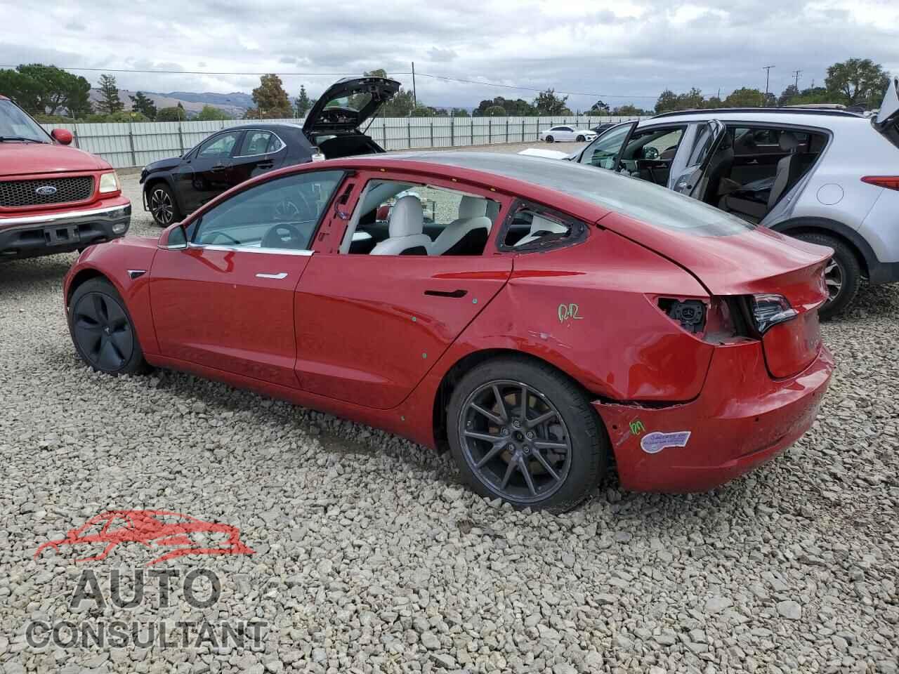 TESLA MODEL 3 2018 - 5YJ3E1EB4JF100832