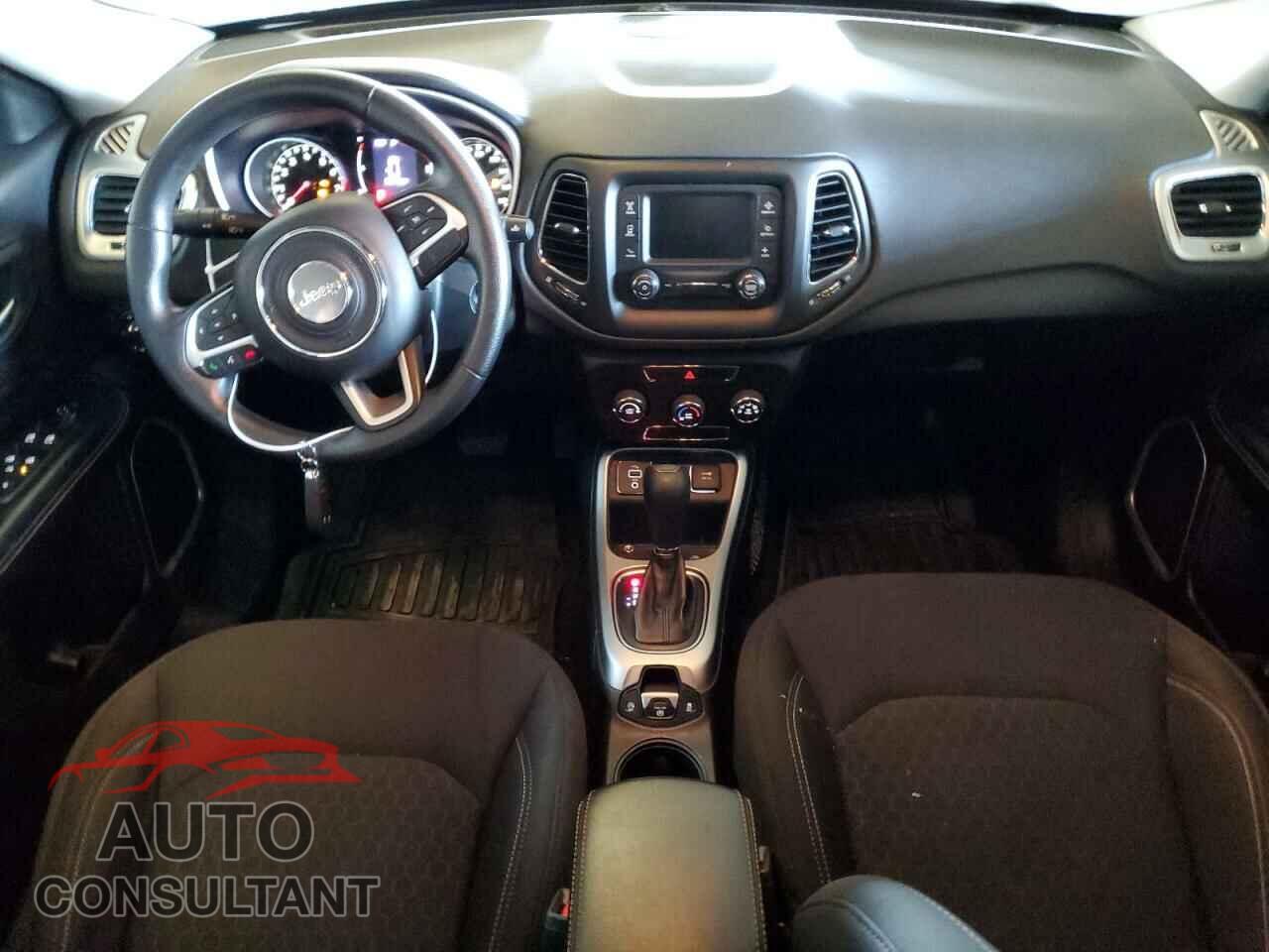 JEEP COMPASS 2018 - 3C4NJCAB6JT102282