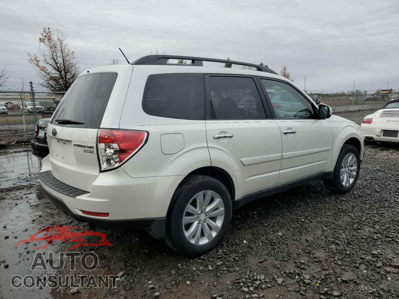 SUBARU FORESTER 2011 - JF2SHAEC0BH758033