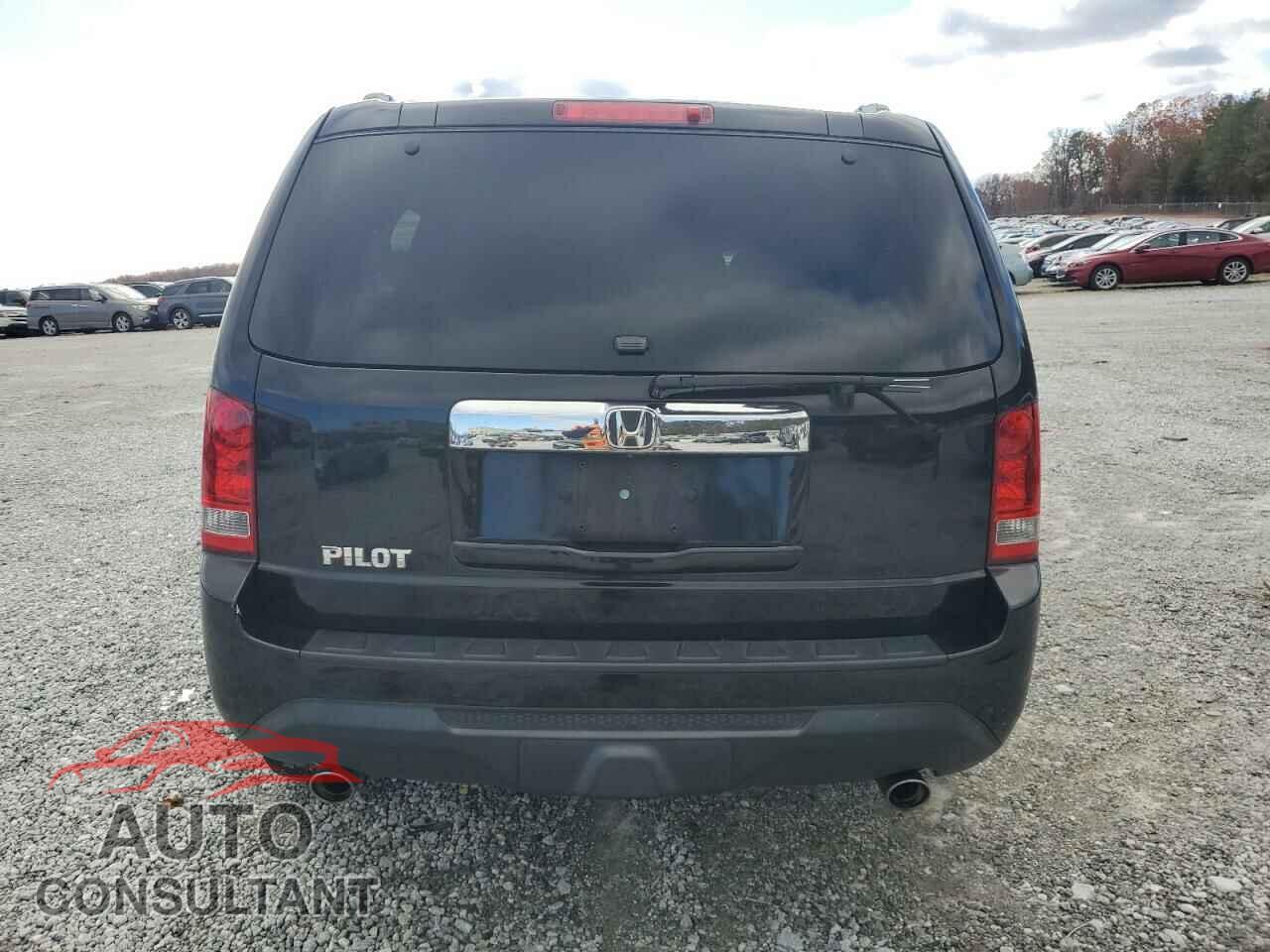 HONDA PILOT 2013 - 5FNYF3H52DB031907