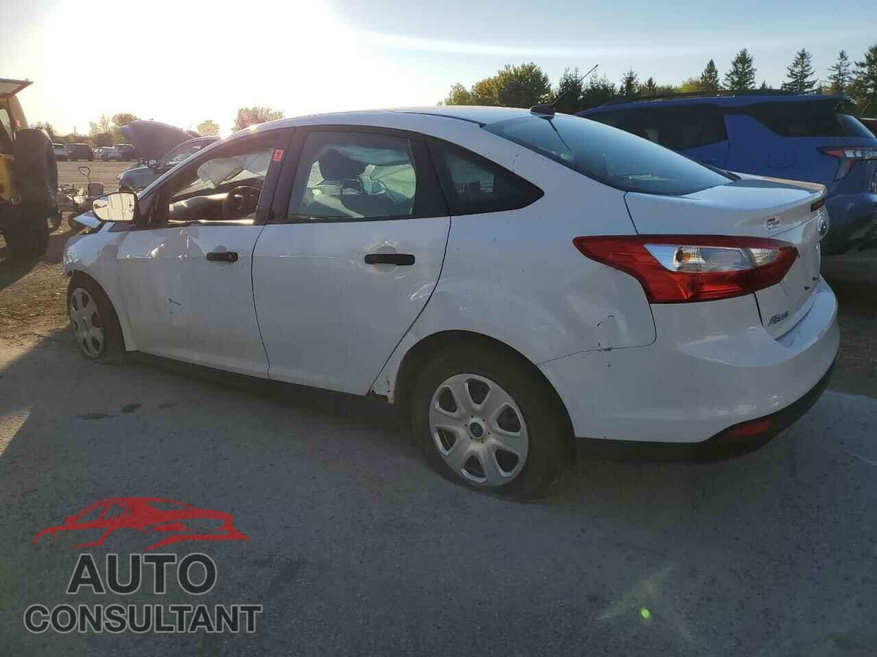 FORD FOCUS 2013 - 1FADP3E28DL192061