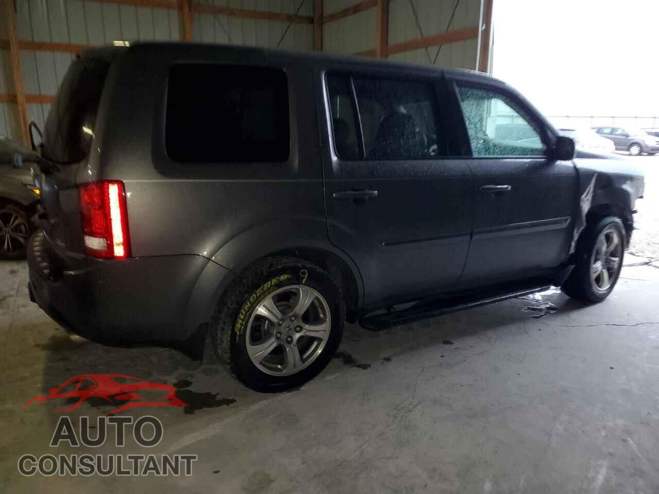 HONDA PILOT 2013 - 5FNYF4H47DB044360