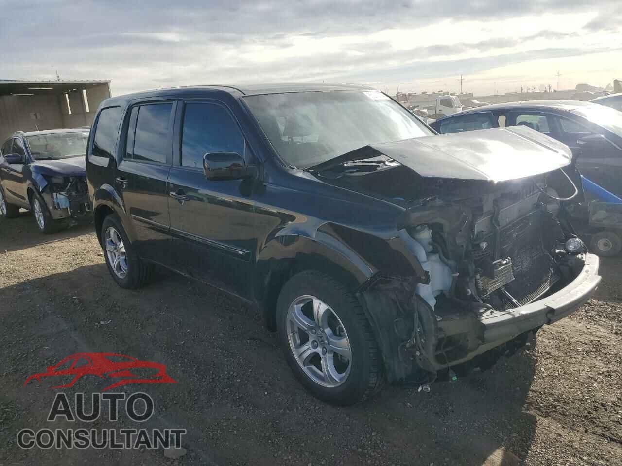 HONDA PILOT 2013 - 5FNYF4H41DB009295