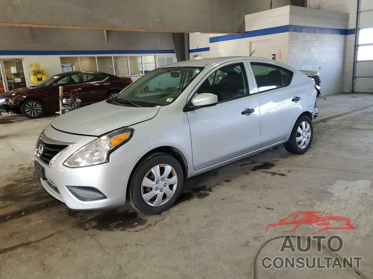 NISSAN VERSA 2019 - 3N1CN7AP1KL877012