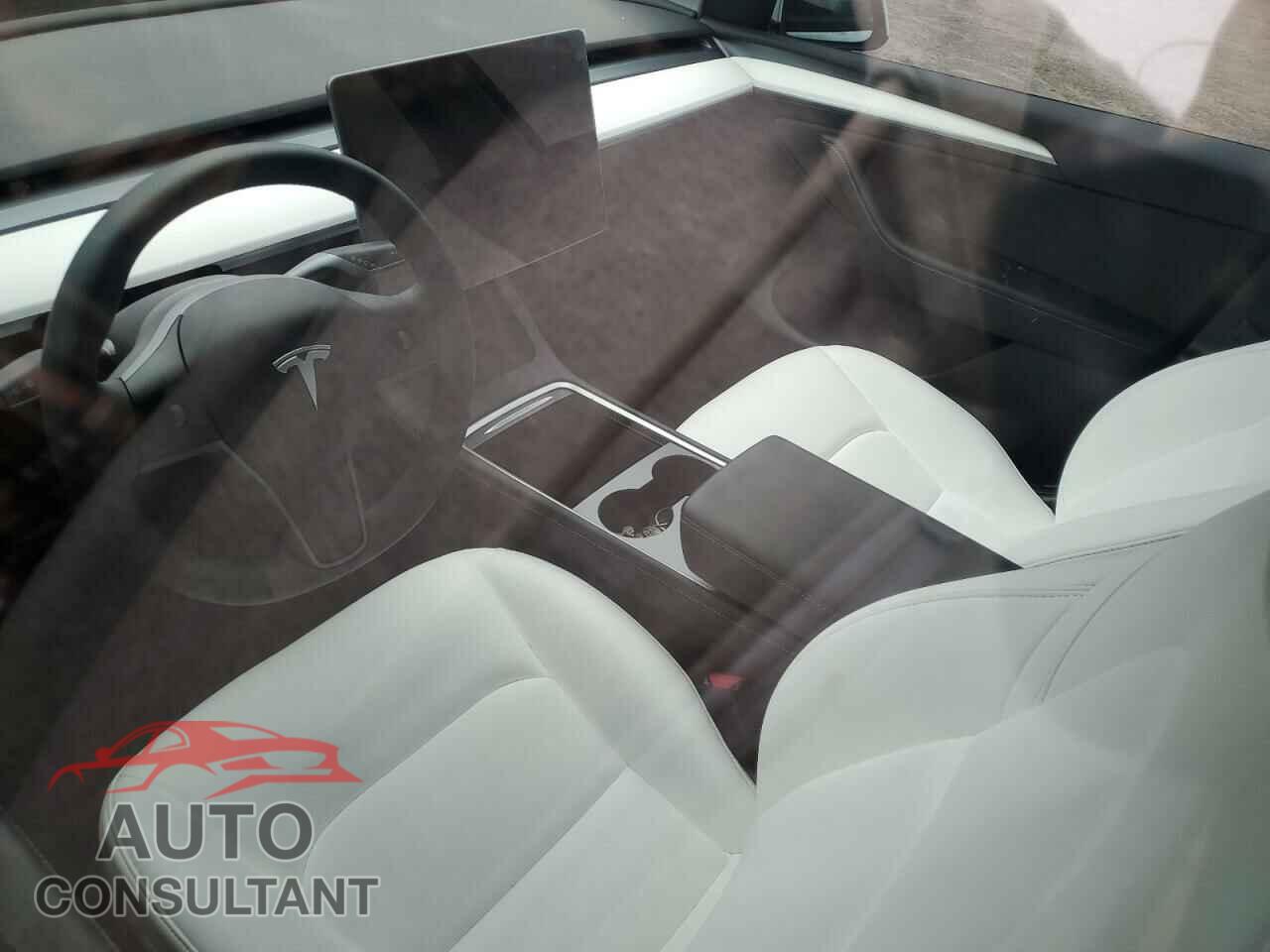 TESLA MODEL Y 2023 - 7SAYGDEE2PF784965