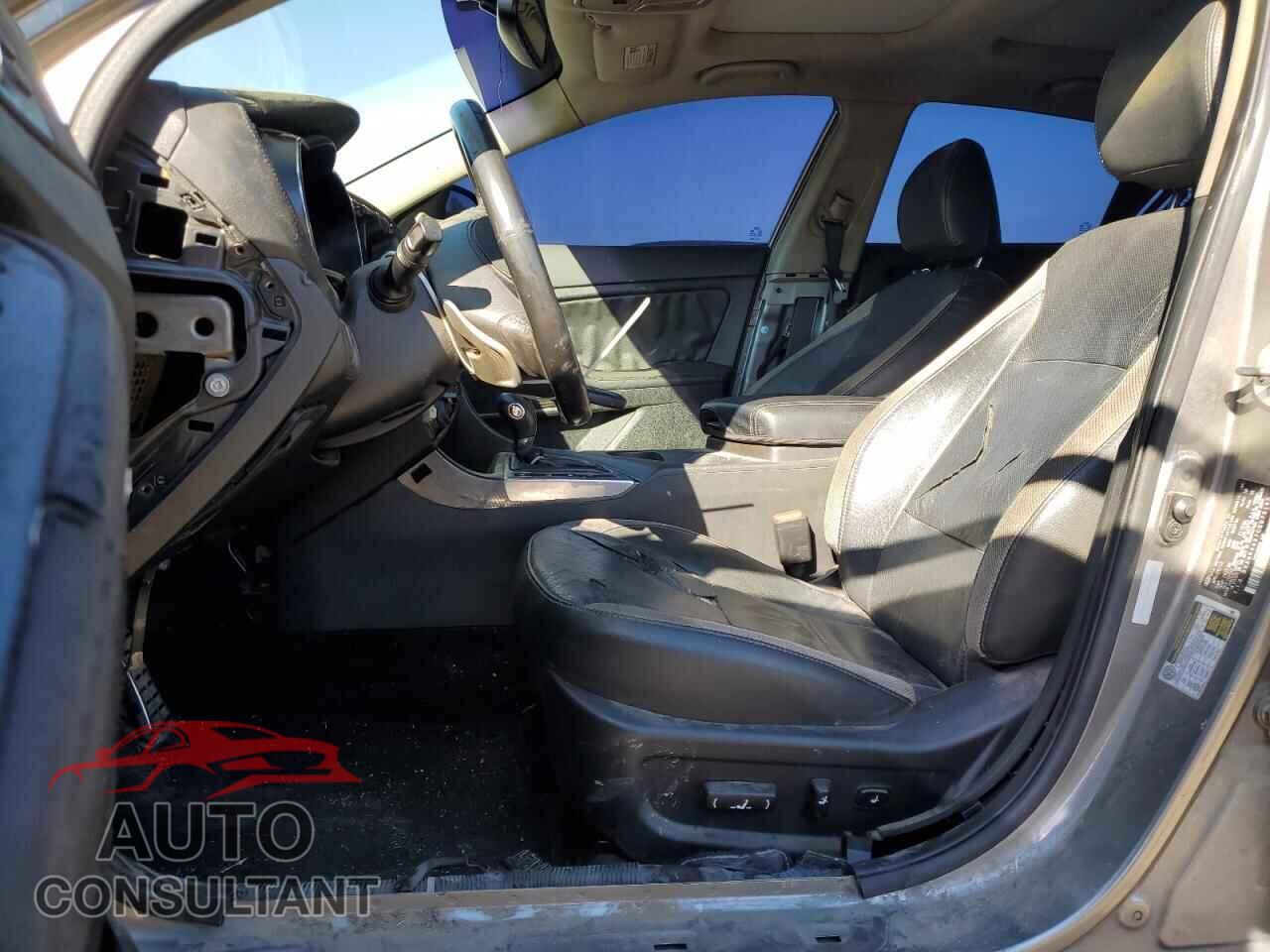 KIA OPTIMA 2012 - 5XXGR4A67CG075165